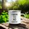 Emaille Tasse Camping ist meine Pause von der Realität - Camping Geschenk für Outdoor-Fans | Campingurlaub & Lieblingstasse Emaille-Tasse