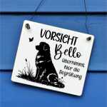 Personalisiertes Hundeschild mit Name und Hunderasse – Vorsicht [Hundename] übernimmt hier die Begrüßung