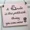 Dekoschild mit Weisheit SMILE is the prettiest thing you can wear 13 x 13 (SAH+D) Holz