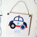 Kinderzimmer Schild mit Name POLIZEIAUTO 13 x 13 (SAH+D) Holz